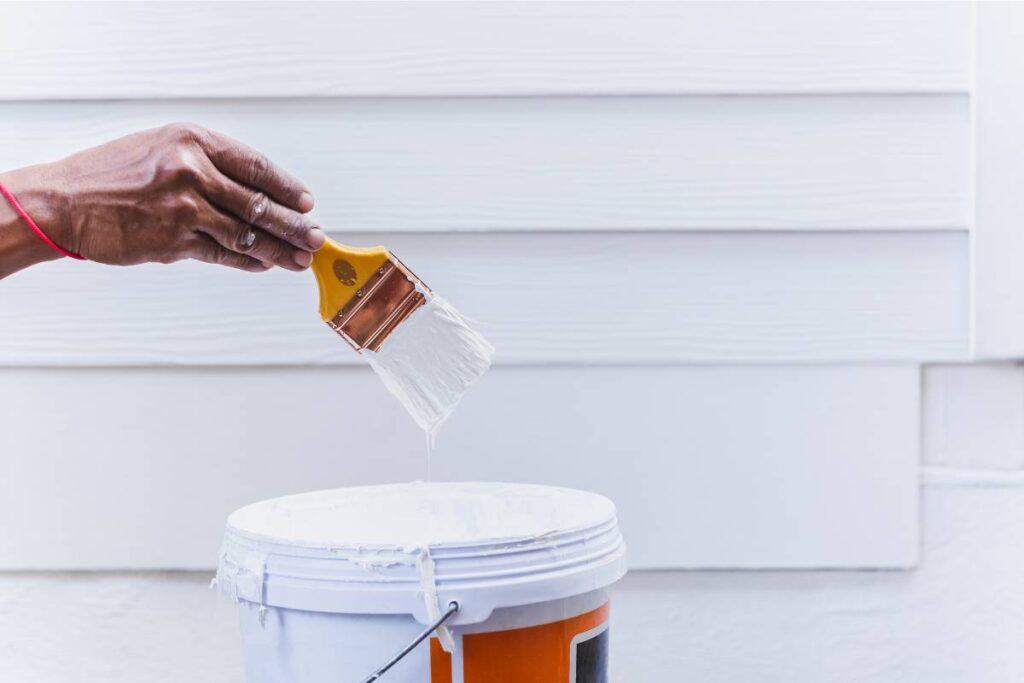 low-VOC paints