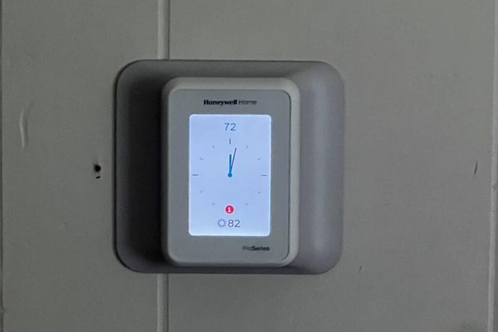 Honeywell Home T10 Pro Smart Thermostat
