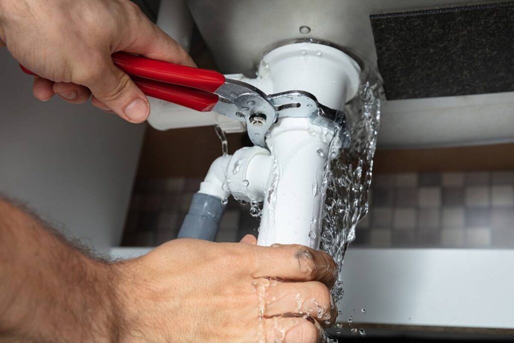 plumbing tips to avoid backflow in flood conditions