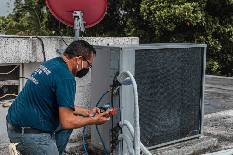 Why Fall is the Best Season for Scheduling HVAC Repairs